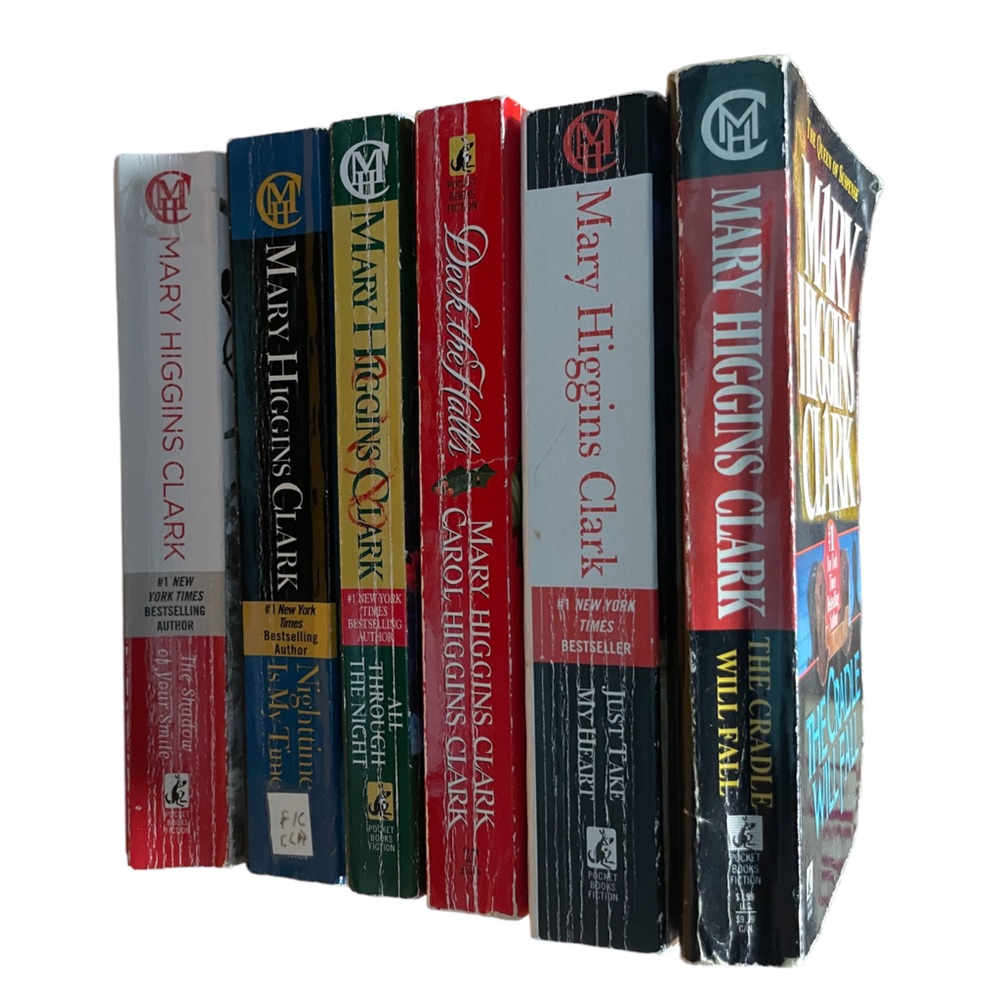 Mary Higgins Clark Books (Set of 6)